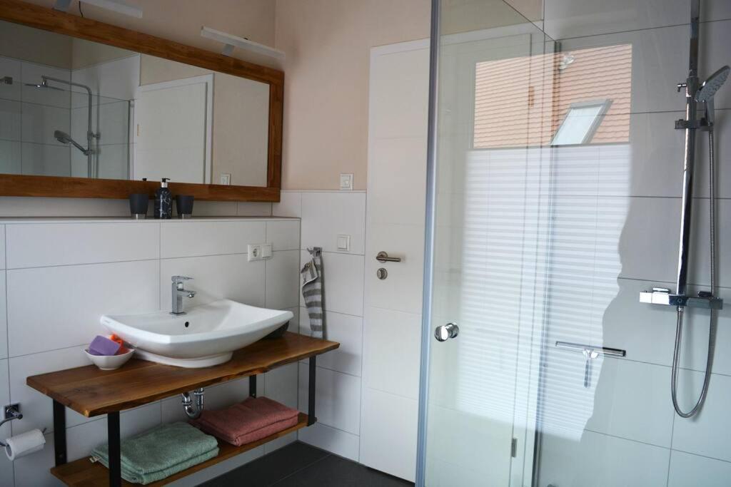 Apartamento Elbtalblick Koenigstein Im Deutschen Haus Exterior foto
